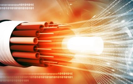 optical-fiber-cable-with-binary-cods-picture-id1040868746_geschnitten.jpg